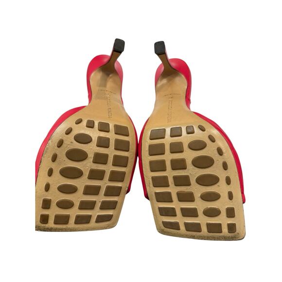 Bottega Veneta Padded Mule in Berry Pink. Size 39 (8.5-9) - Picture 8 of 10